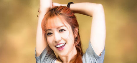 企業活動主持人推薦【Debby】